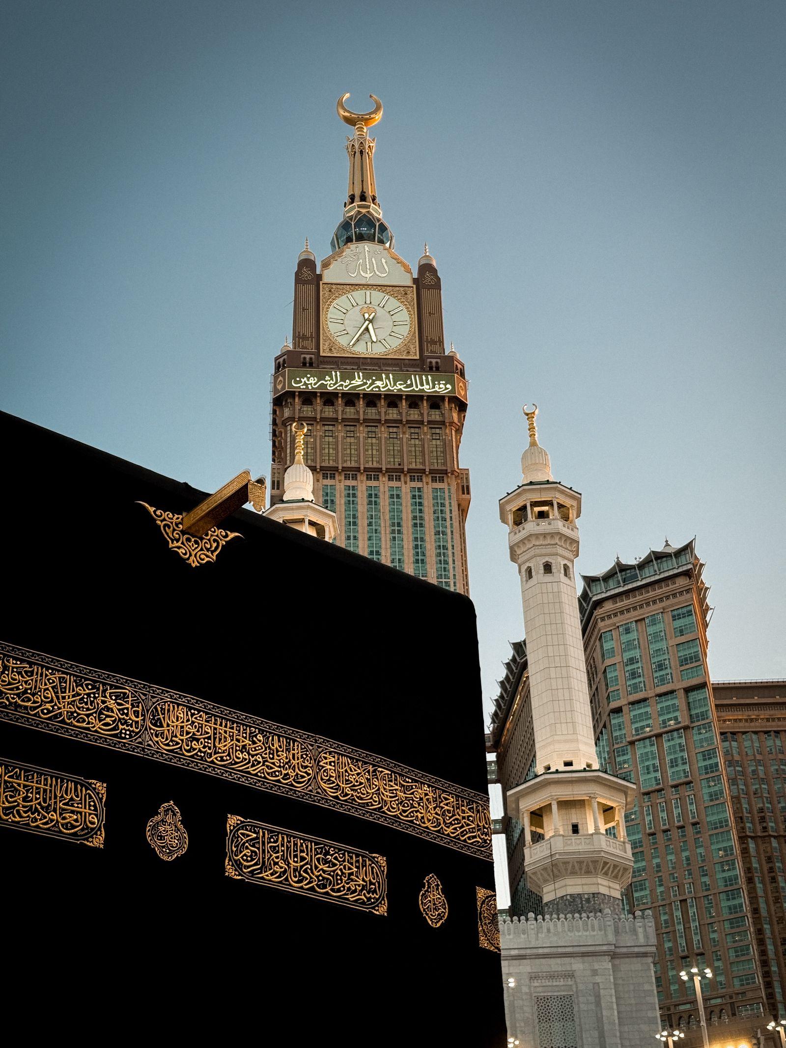 Pilegrimer ved Masjid al-Haram i Mekka